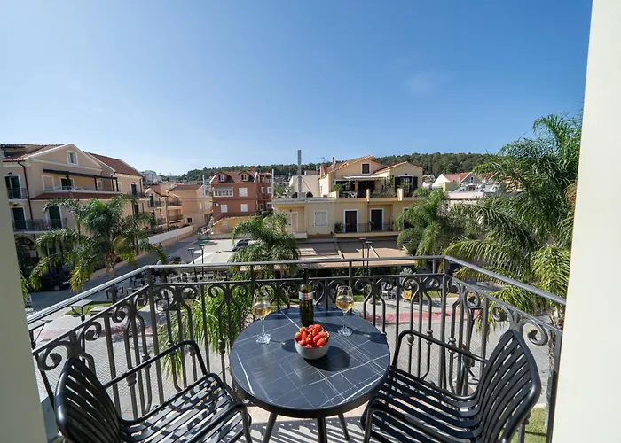 Kantada * アルゴストリオン